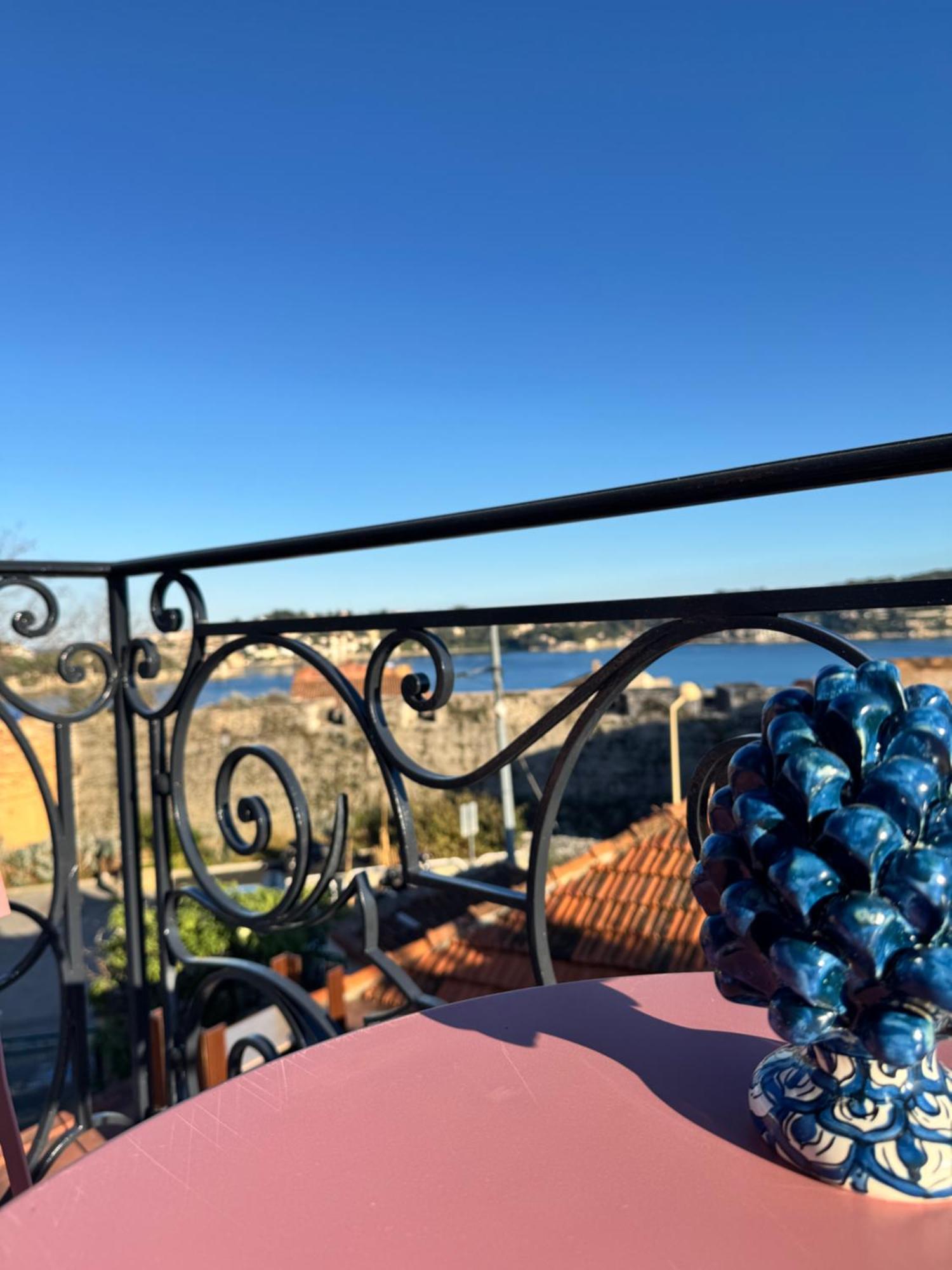 Hotel La Citadelle Villefranche-sur-Mer Exterior foto